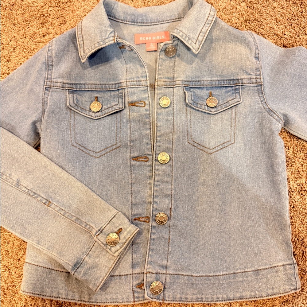 BCBG Girls Light Blue Wash Denim Jacket Size S(7/8)